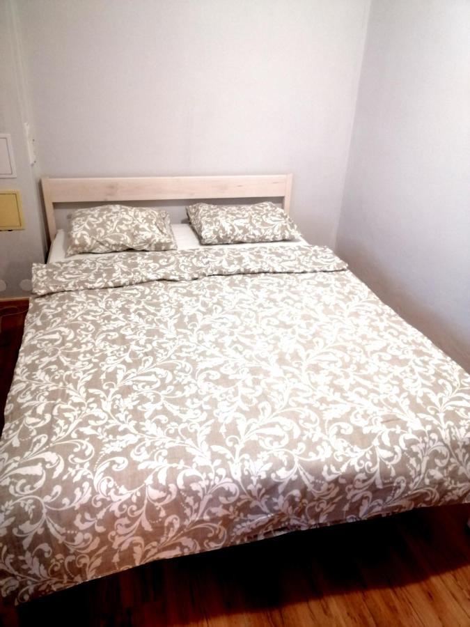 Apartmaji Renc Rence Extérieur photo